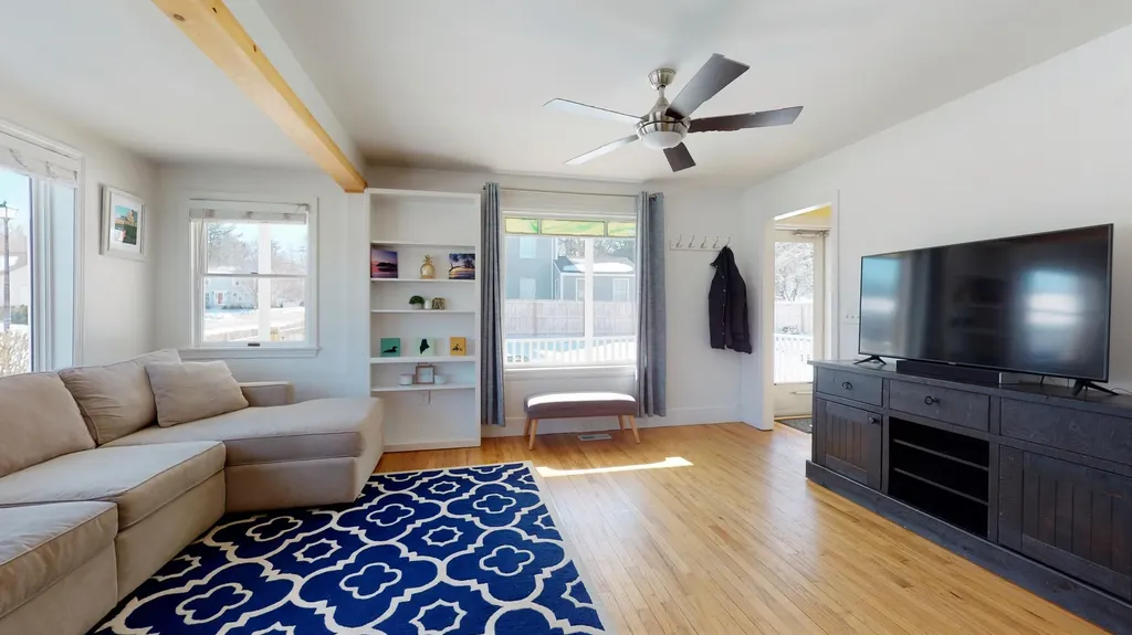 168 Curtis Road Portland ME 04103