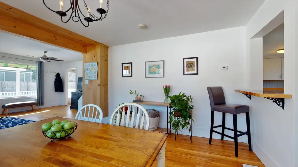 168 Curtis Road Portland ME 04103