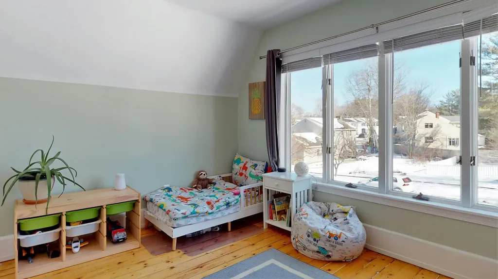 168 Curtis Road Portland ME 04103