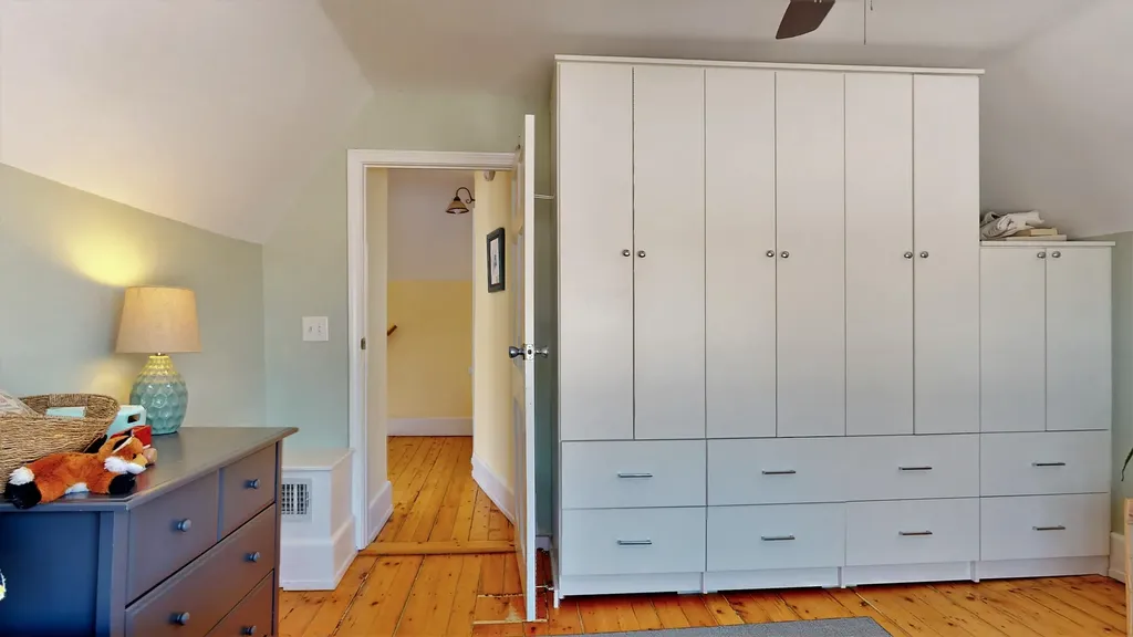 168 Curtis Road Portland ME 04103