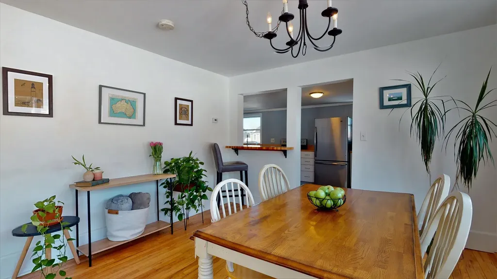 168 Curtis Road Portland ME 04103