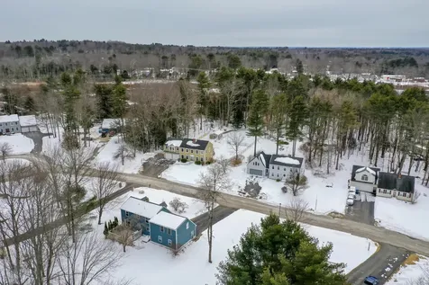 10 Royal Grant Way Westbrook ME 04092