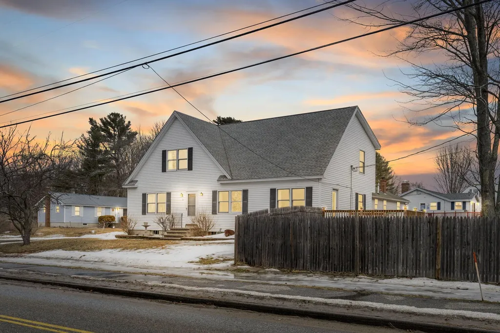31 Sawyer Road Scarborough ME 04074