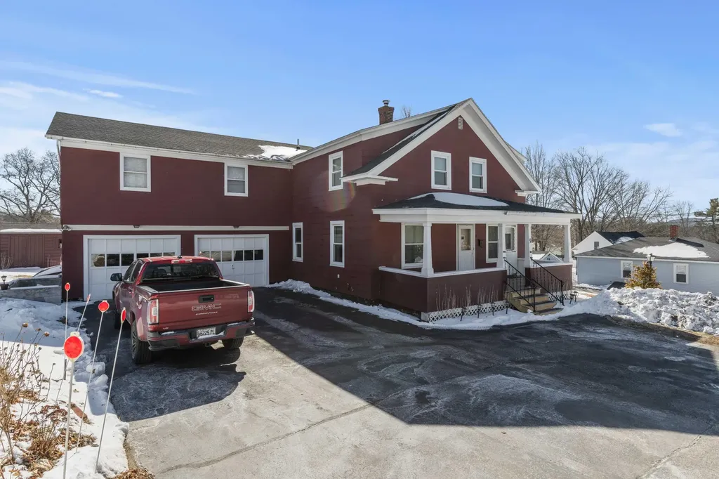 9 Brompton Street Sanford ME 04073