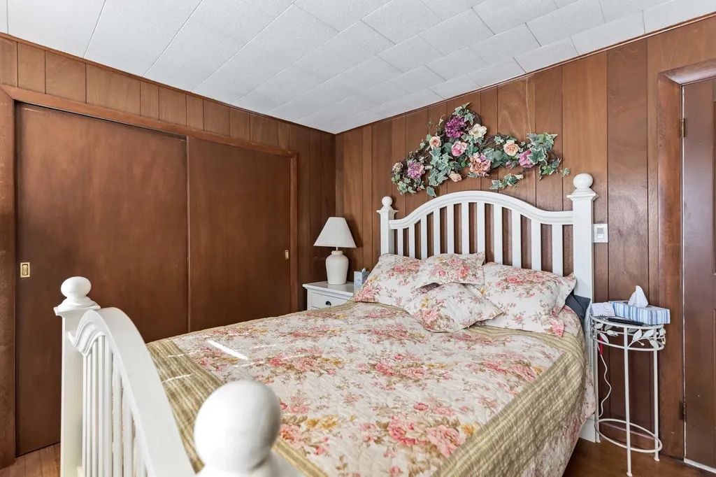 9 Brompton Street Sanford ME 04073