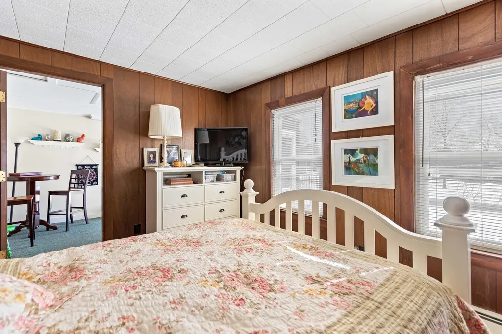 9 Brompton Street Sanford ME 04073