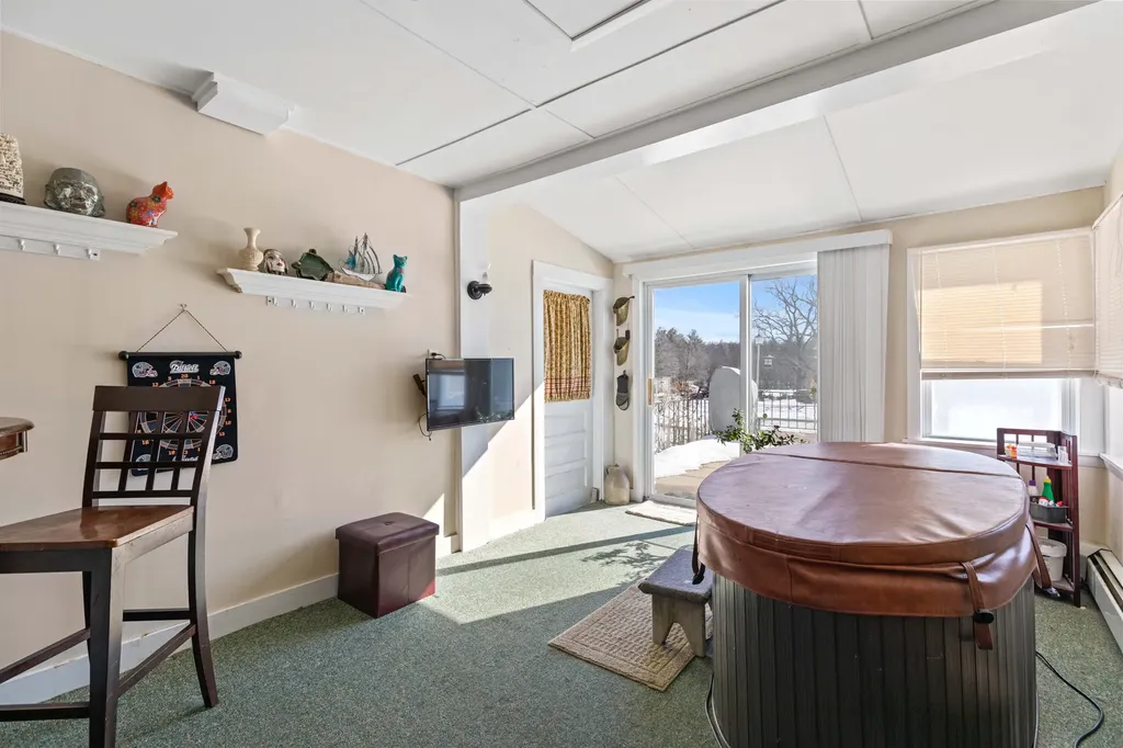 9 Brompton Street Sanford ME 04073