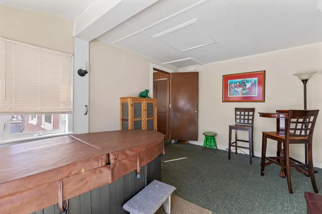 9 Brompton Street Sanford ME 04073