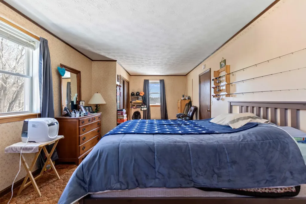 9 Brompton Street Sanford ME 04073