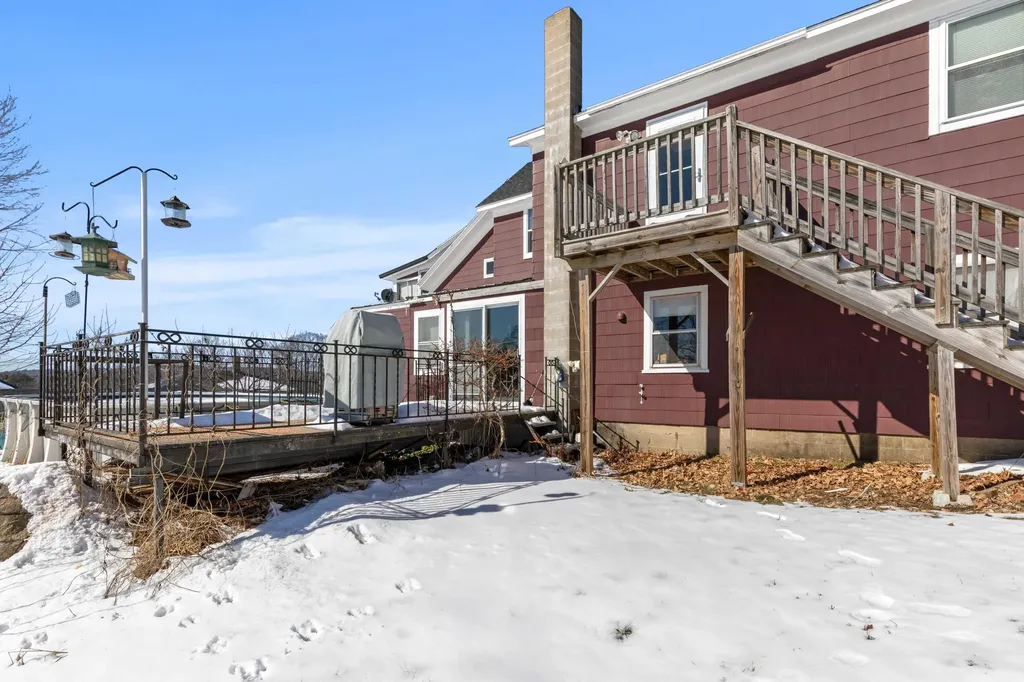 9 Brompton Street Sanford ME 04073