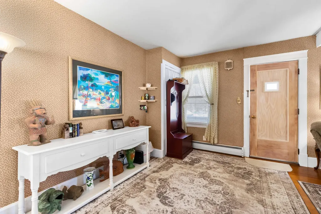 9 Brompton Street Sanford ME 04073