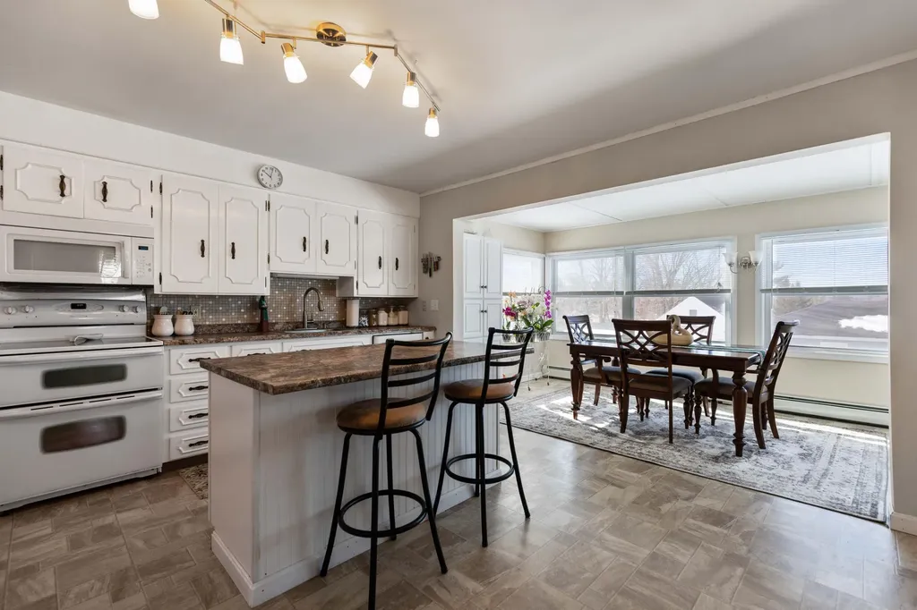 9 Brompton Street Sanford ME 04073