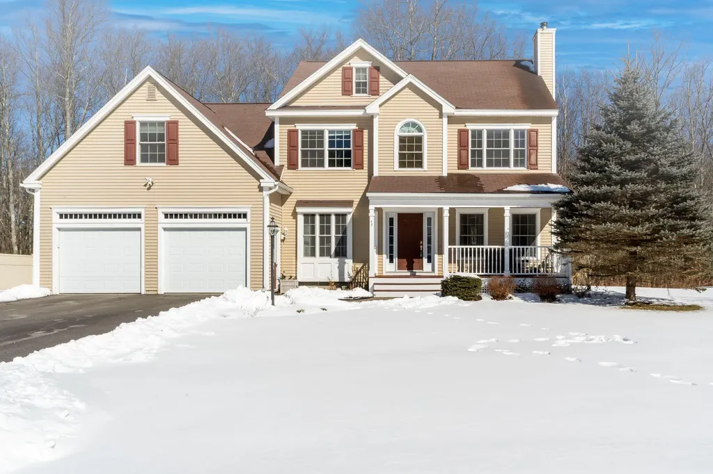 43 Woodspell Road Scarborough ME 04074