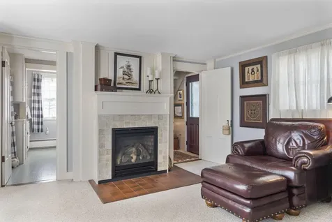 11 Beach Avenue Kennebunk ME 04043