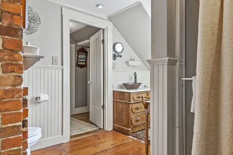 11 Beach Avenue Kennebunk ME 04043