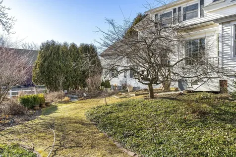 11 Beach Avenue Kennebunk ME 04043