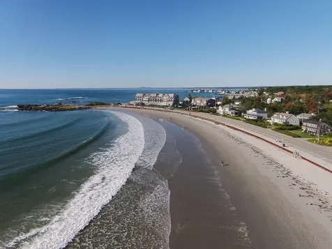 11 Beach Avenue Kennebunk ME 04043