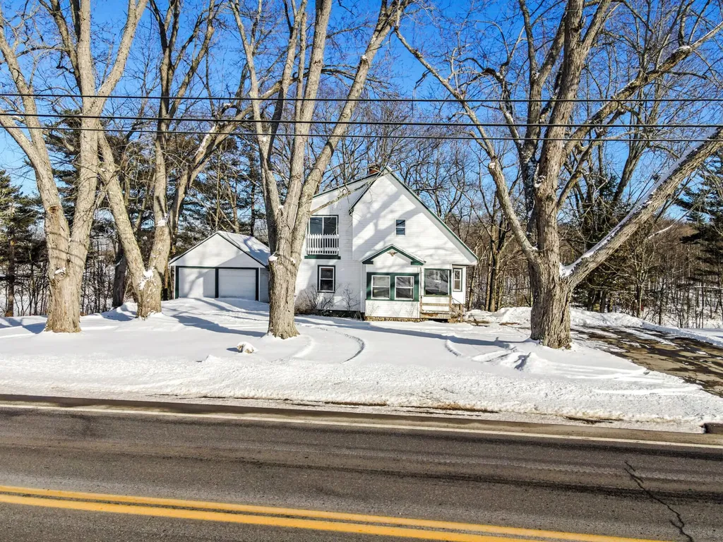 145 Bangor Road Benton ME 04901