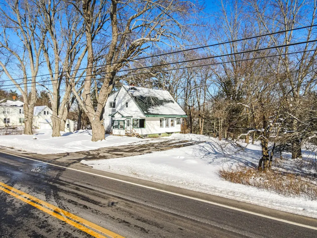 145 Bangor Road Benton ME 04901