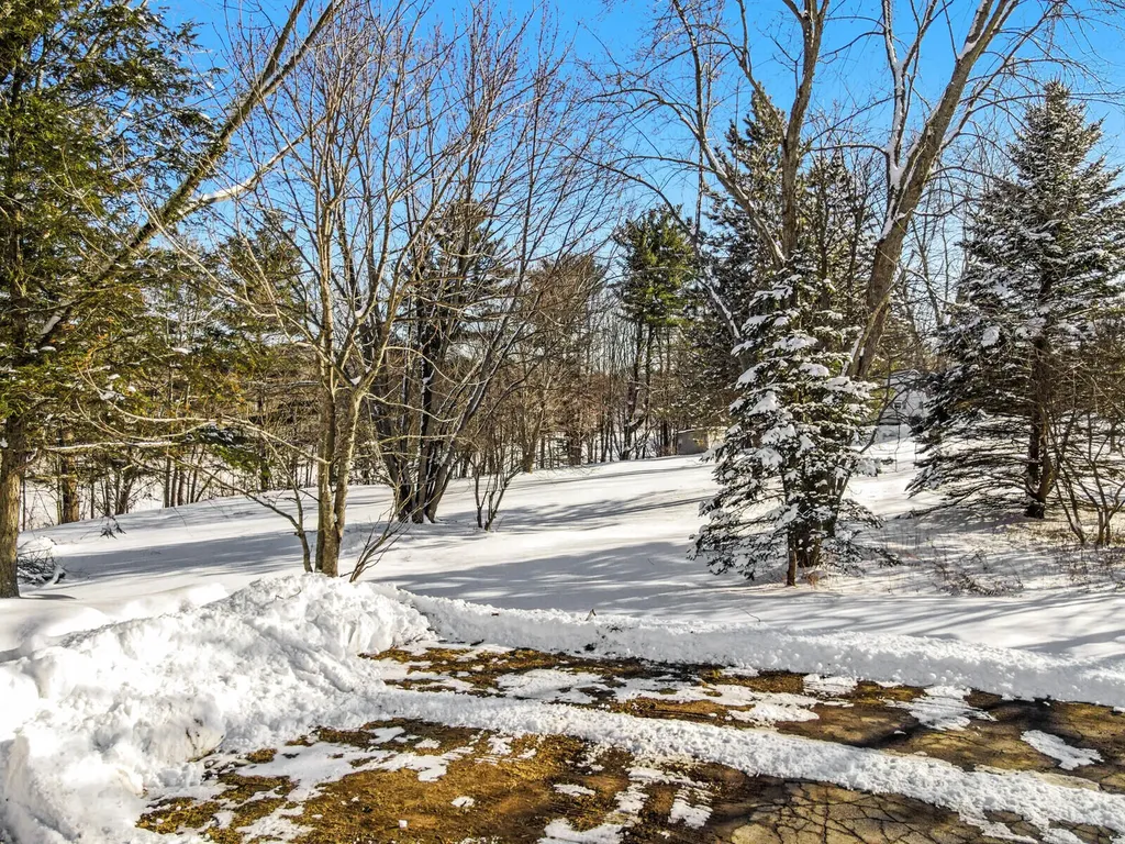 145 Bangor Road Benton ME 04901