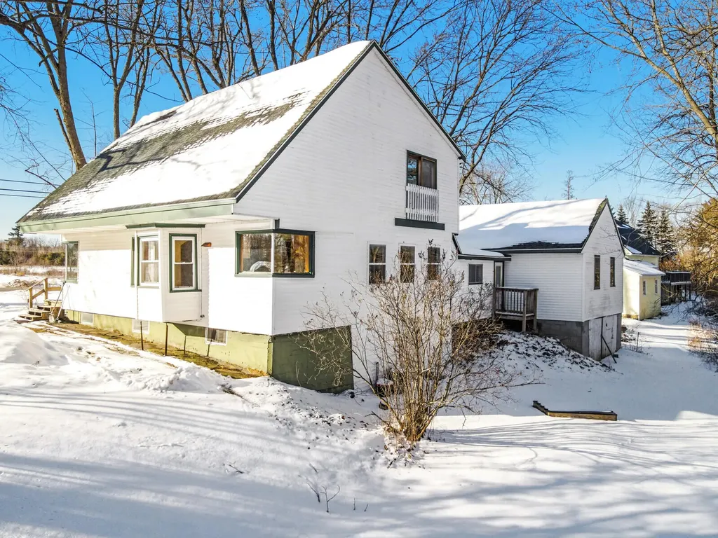 145 Bangor Road Benton ME 04901
