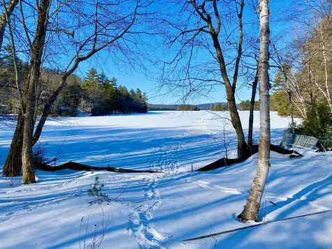 18 Fellows Cove Road Fayette ME 04349