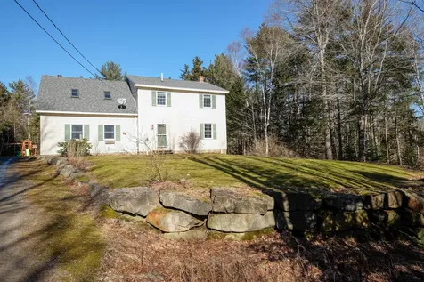 71 Woody Lane Cushing ME 04563