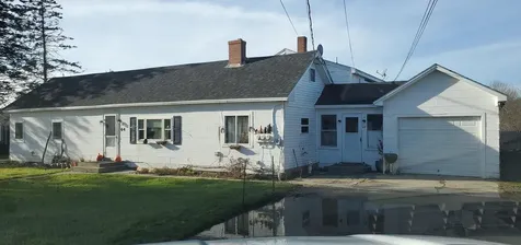 64 Old County Road Thomaston ME 04861
