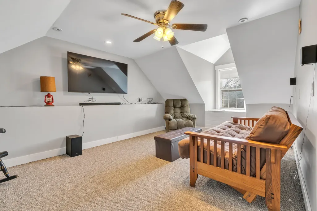 38 Brittany Lane Barrington NH 03825