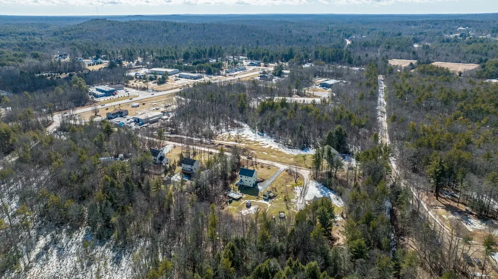 38 Brittany Lane Barrington NH 03825
