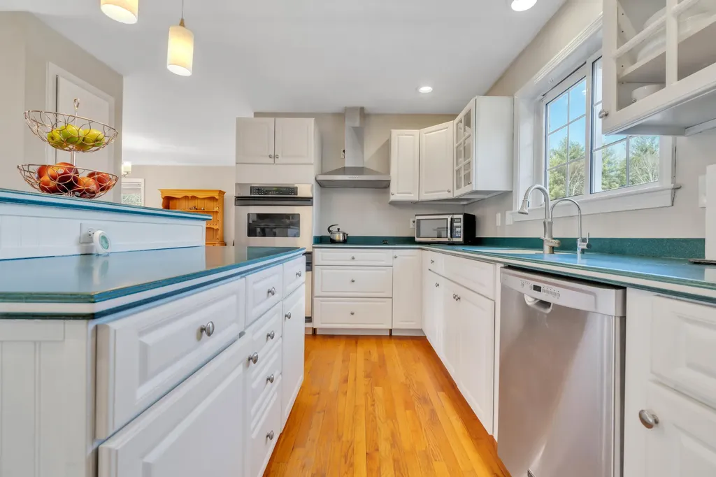 38 Brittany Lane Barrington NH 03825