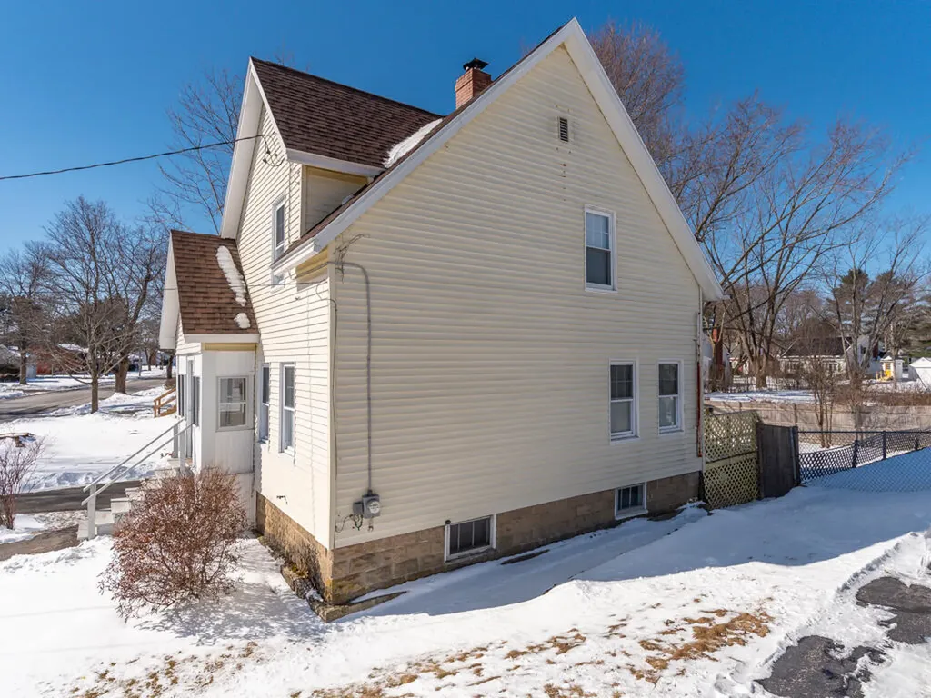 95 Bancroft Street Portland ME 04102