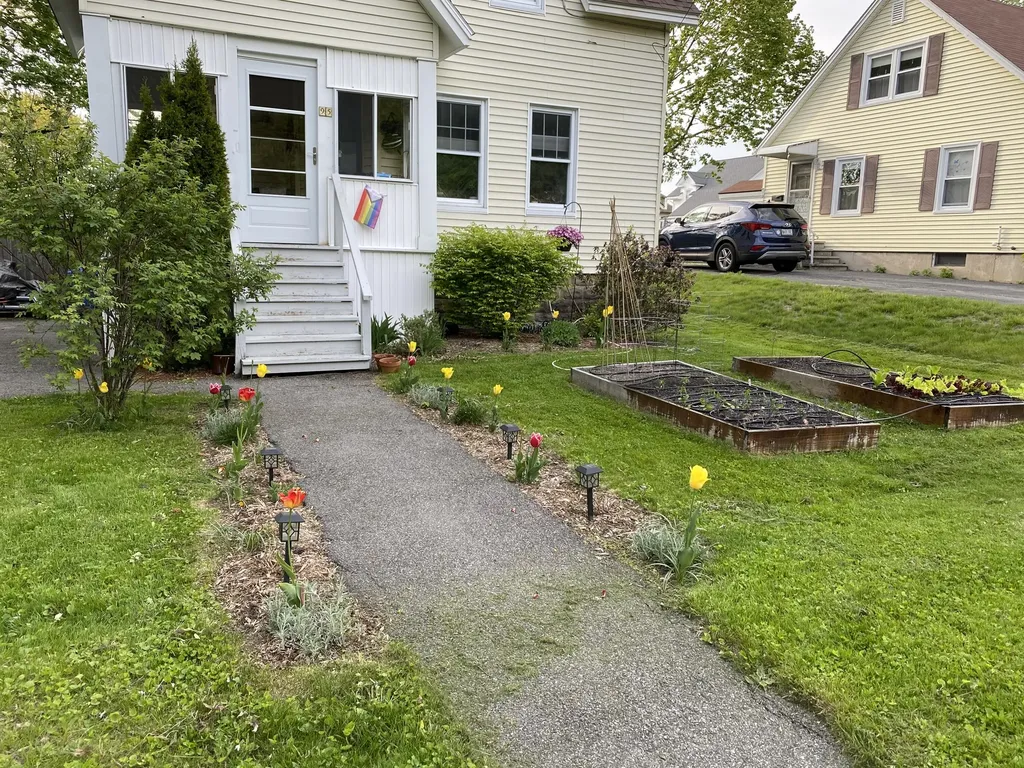 95 Bancroft Street Portland ME 04102