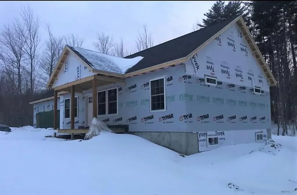 5 Cooper Way Waterboro ME 04087