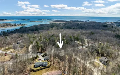 138 Wildes District Road Kennebunkport ME 04046