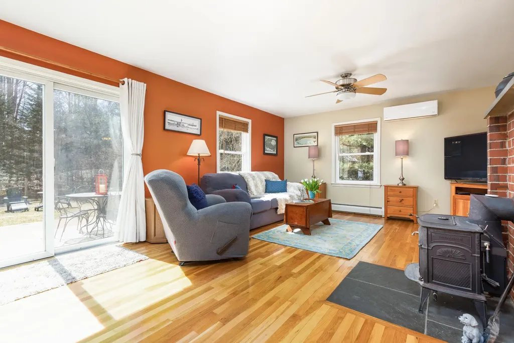 14 Windsor Pines Drive Scarborough ME 04074