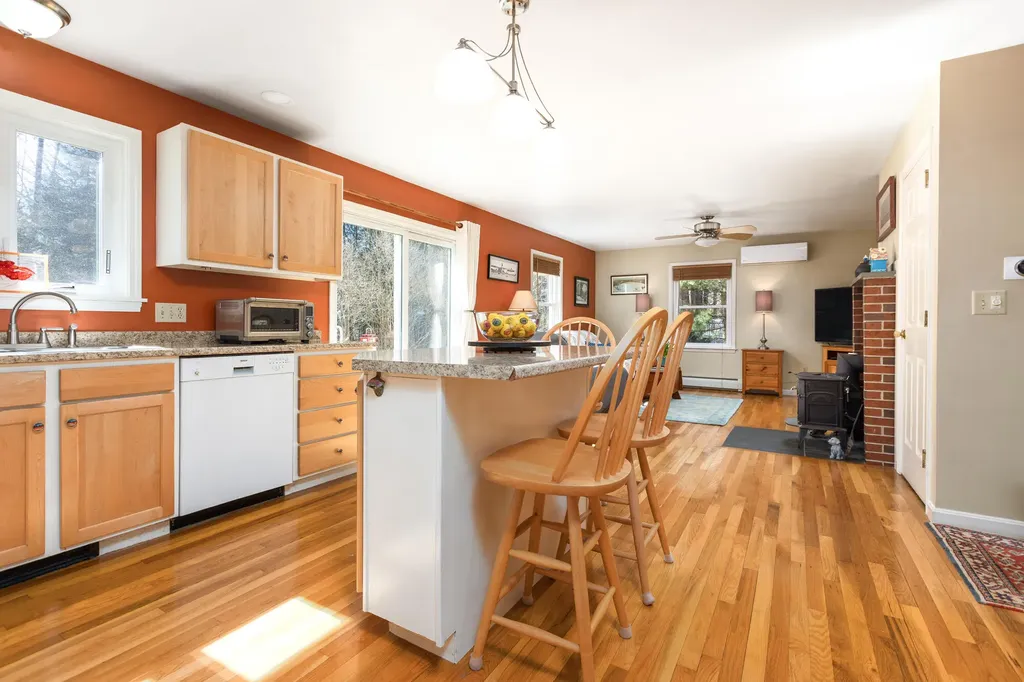 14 Windsor Pines Drive Scarborough ME 04074
