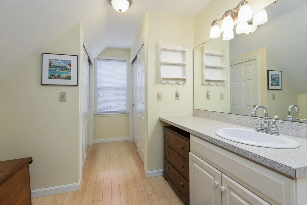 14 Windsor Pines Drive Scarborough ME 04074