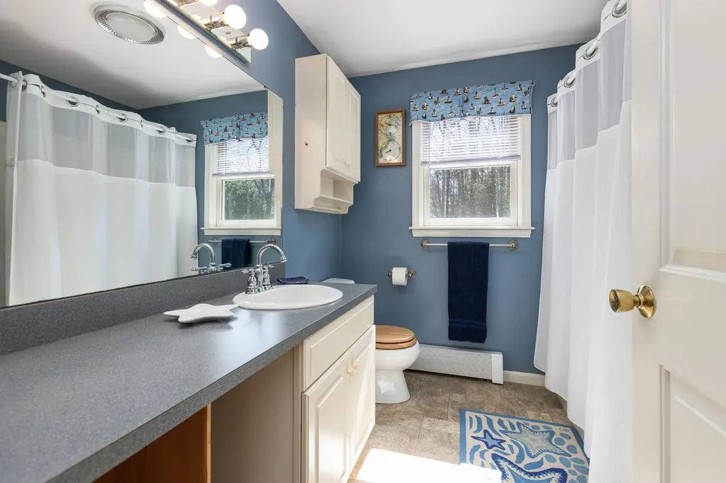 14 Windsor Pines Drive Scarborough ME 04074