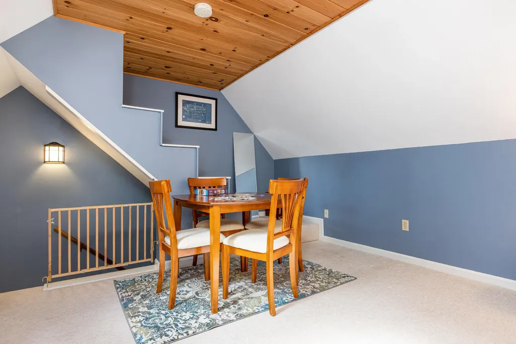 14 Windsor Pines Drive Scarborough ME 04074