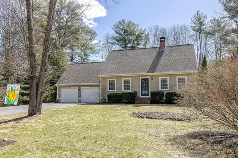 14 Windsor Pines Drive Scarborough ME 04074
