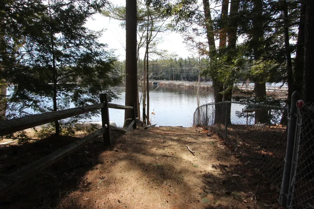 183 Pine Point Road Oxford ME 04270