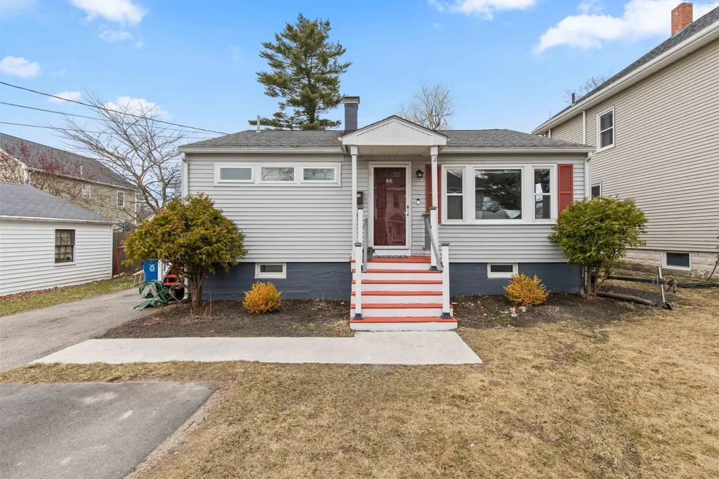 35 Leeman Street Portland ME 04103