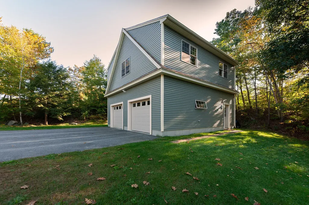 6 Pattens Lane York ME 03909