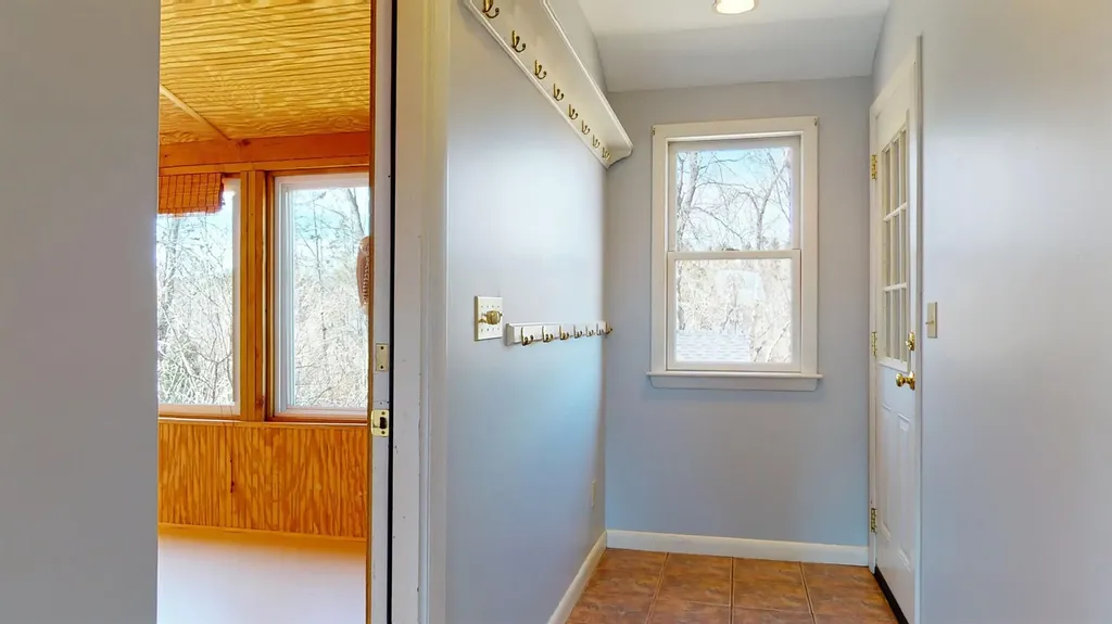 14 Thomas Drive Scarborough ME 04074