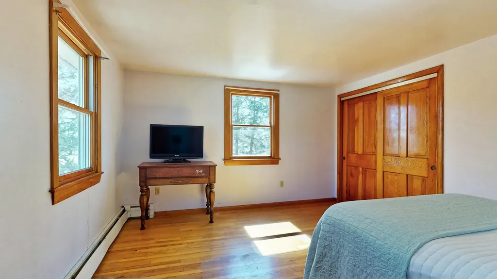 14 Thomas Drive Scarborough ME 04074