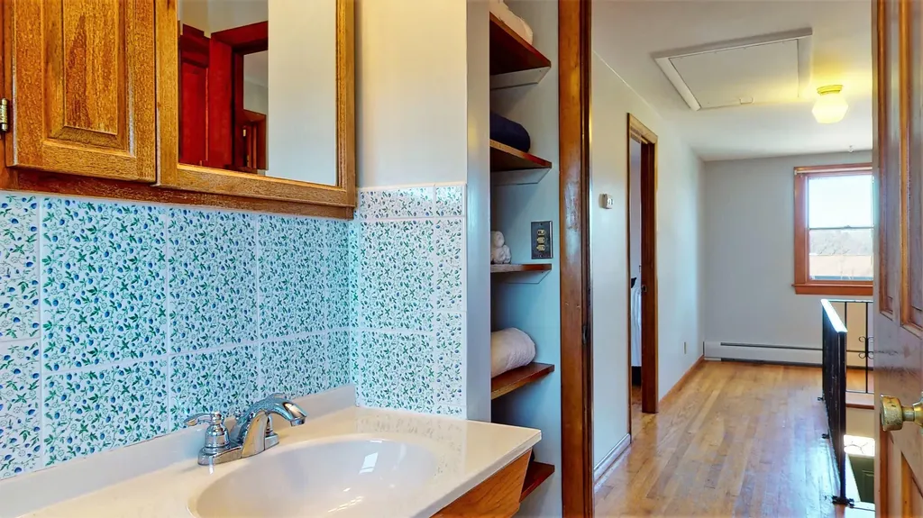 14 Thomas Drive Scarborough ME 04074