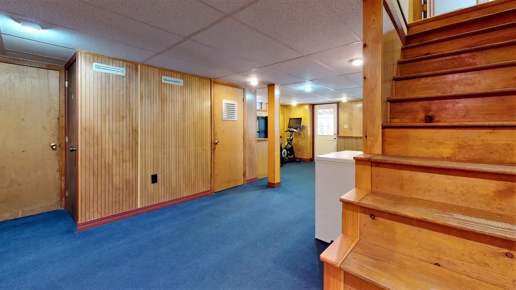 14 Thomas Drive Scarborough ME 04074