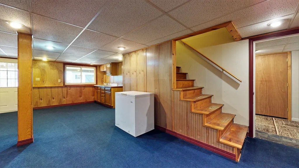 14 Thomas Drive Scarborough ME 04074