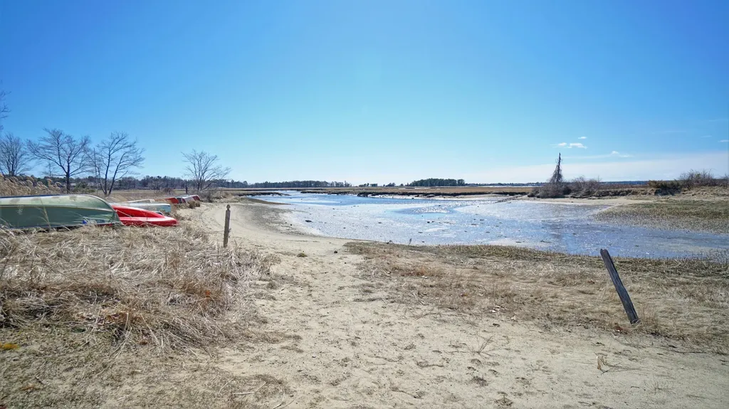 14 Thomas Drive Scarborough ME 04074